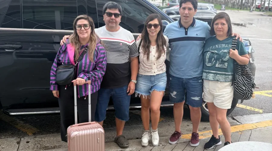 transporte para familias hacia Sawgrass desde South Beach y Downtown transporte para familias hacia Sawgrass desde South Beach y Downtown